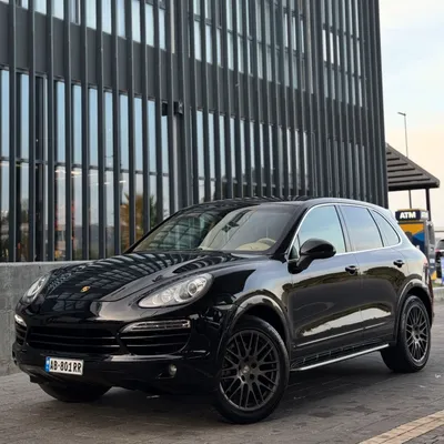 Porsche Cayenne 2013 në shitje