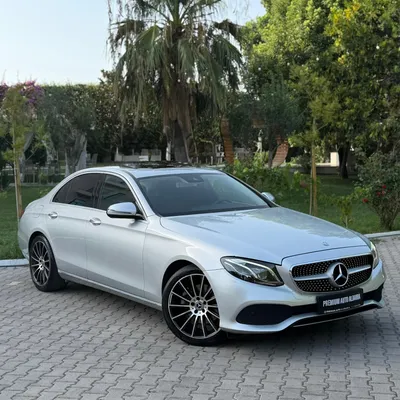 Mercedes-Benz E-class 2016 në shitje