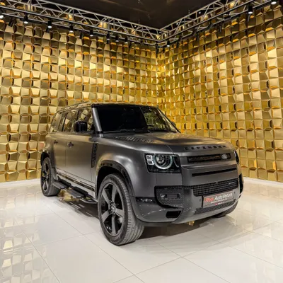 Land Rover Defender 2023 në shitje
