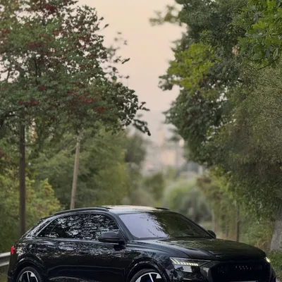 Audi RSQ8 2022 në shitje