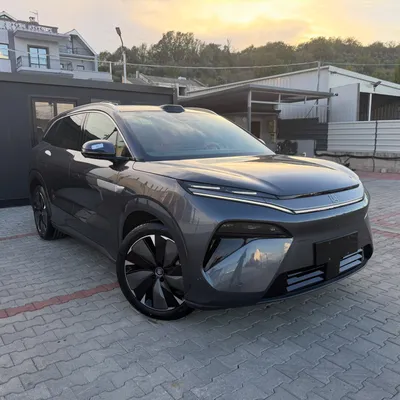 BYD Tang 2025