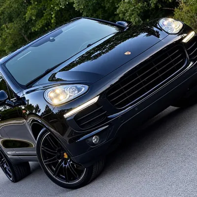 Porsche Cayenne 2016 në shitje