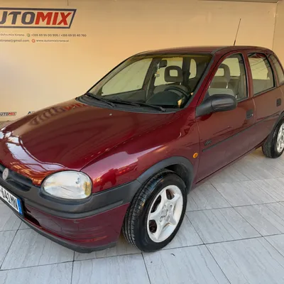 Opel Corsa 1997 në shitje