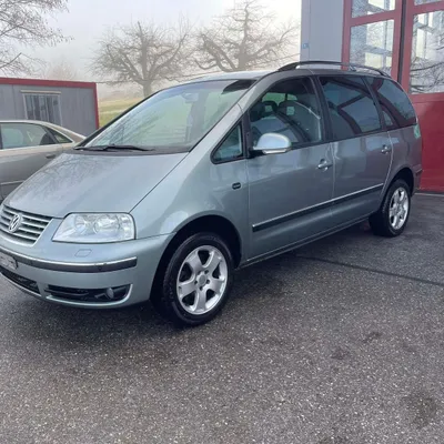 Volkswagen Sharan 2004 në shitje
