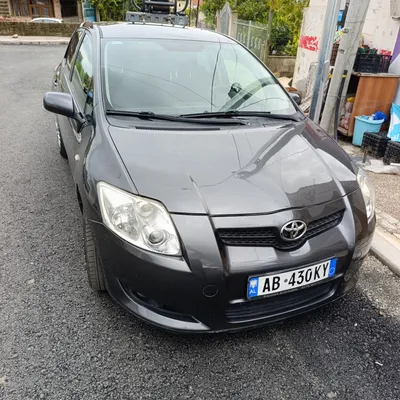 Toyota Auris 2008 në shitje