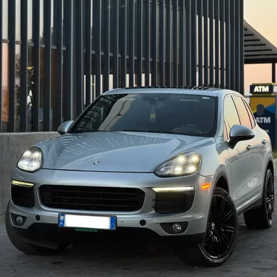 Porsche Cayenne 2016 në shitje