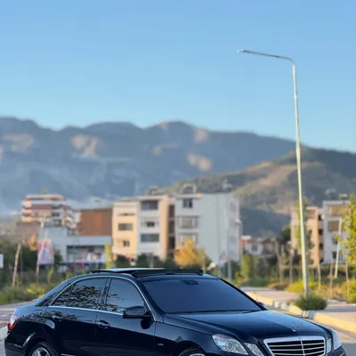 Mercedes-Benz E-class 2012 në shitje