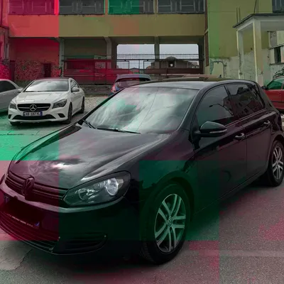 Volkswagen Golf 2009 në shitje