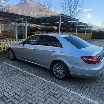 Mercedes-Benz E-class 2010 në shitje