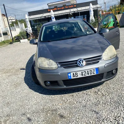 Volkswagen Golf 2007 në shitje