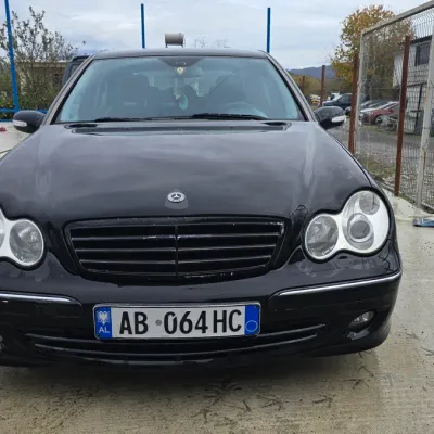 Mercedes-Benz C-class 2005 në shitje