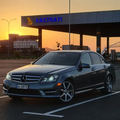 Mercedes-Benz C-class 2012 në shitje