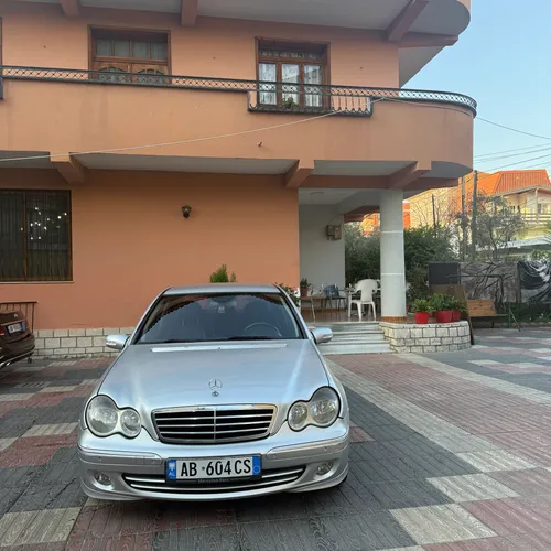Mercedes-Benz C-class 2005 në shitje