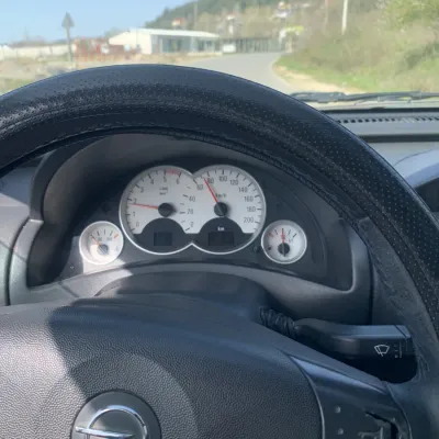 Opel Corsa 2005 në shitje