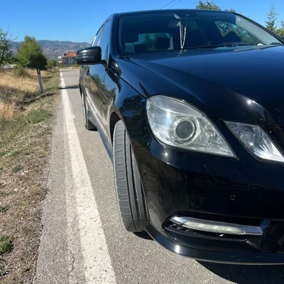 Mercedes-Benz E-class 2011 në shitje