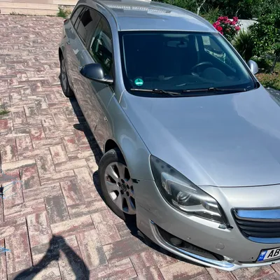 Opel Insignia 2016 në shitje