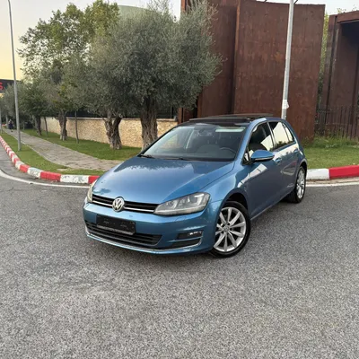 Volkswagen Golf 2013 në shitje