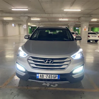 Hyundai Santa Fe 2015 në shitje