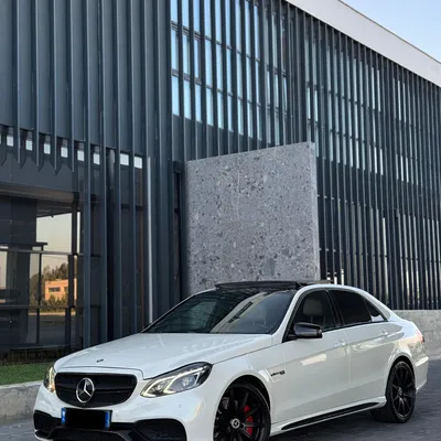 Mercedes-Benz E-class 2015 në shitje