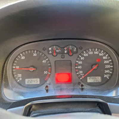 Volkswagen Golf 2002 në shitje