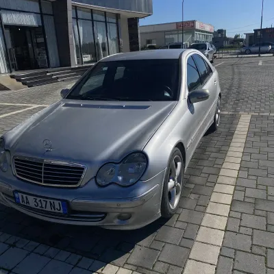 Mercedes-Benz C-class 2002 në shitje