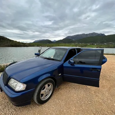 Mercedes-Benz C-class 2001 në shitje