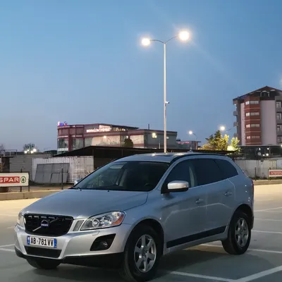 Volvo XC60 2011 në shitje