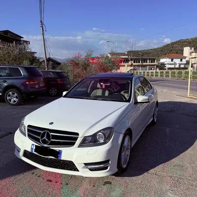 Mercedes-Benz C-class 2012 në shitje