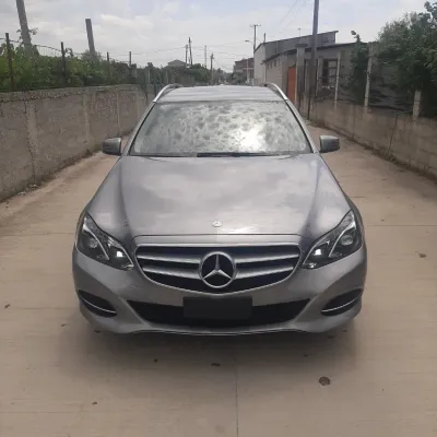 Mercedes-Benz E-class 2015 në shitje