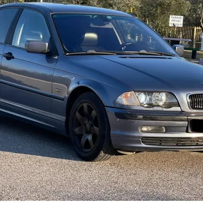 BMW 3 Series 2003 në shitje
