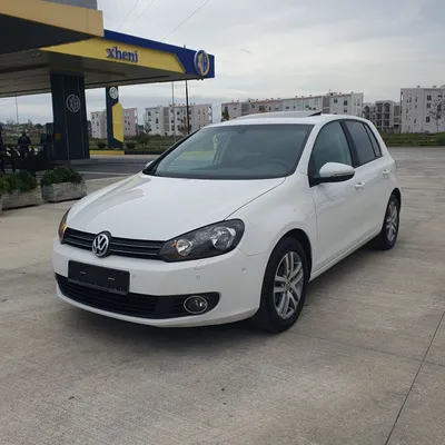 Volkswagen Golf 2010 në shitje