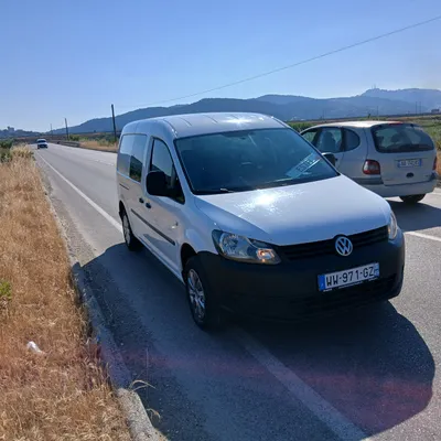 Volkswagen Caddy 2012 në shitje