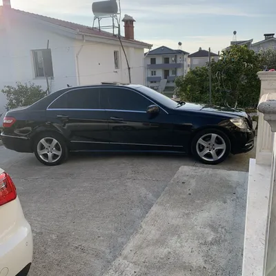 Mercedes-Benz E-class 2013 në shitje