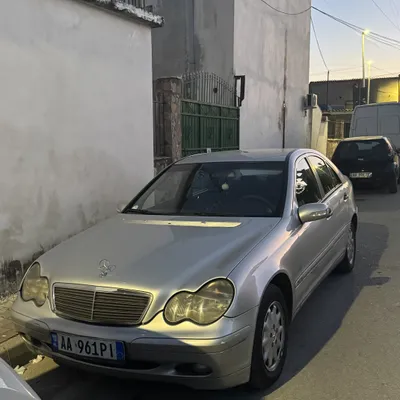 Mercedes-Benz C-class 2001 në shitje
