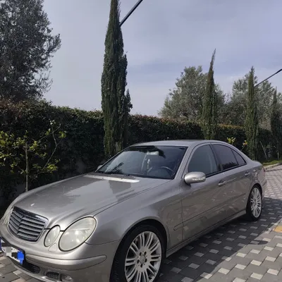 Mercedes-Benz E-class 2005 në shitje