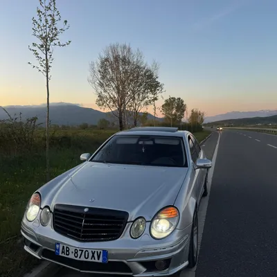 Mercedes-Benz E-class 2005 në shitje