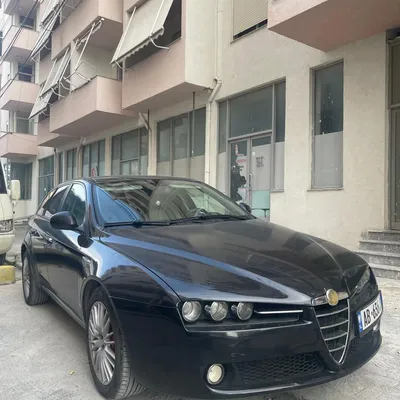 Alfa Romeo 159