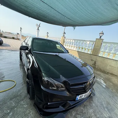 Mercedes-Benz E-class 2010 në shitje