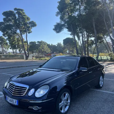 Mercedes-Benz E-class 2004 në shitje