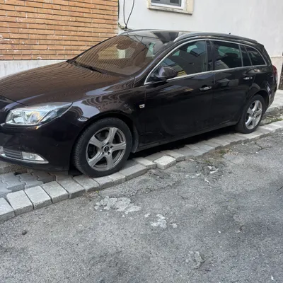 Opel Insignia 2013 në shitje