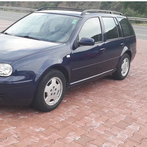 Volkswagen Golf 2002 në shitje