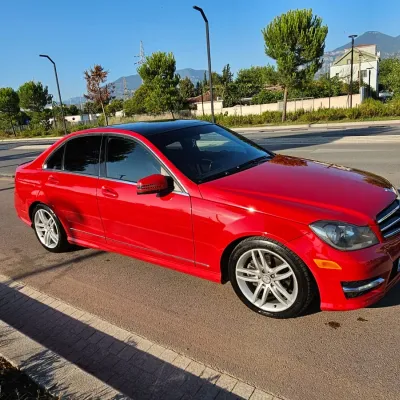 Mercedes-Benz C-class 2012 në shitje