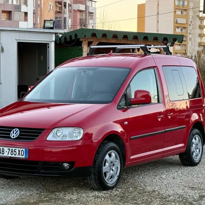 Volkswagen Caddy 2008 në shitje