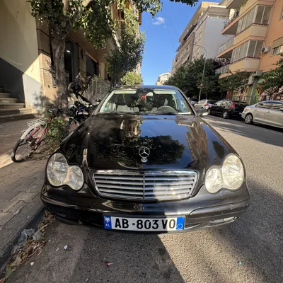 Mercedes-Benz C-class 2004 në shitje