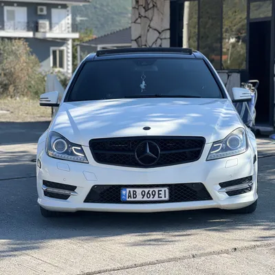 Mercedes-Benz C-class 2012 në shitje