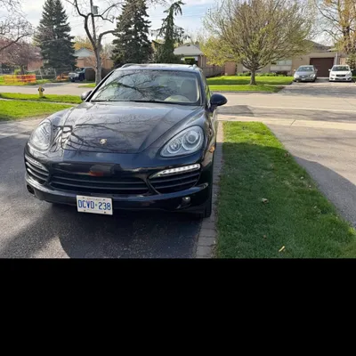 Porsche Cayenne 2013 në shitje
