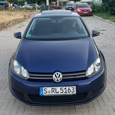 Volkswagen Golf 2009 në shitje