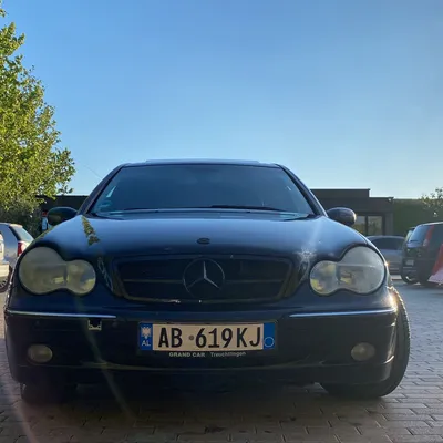Mercedes-Benz C-class 2004 në shitje