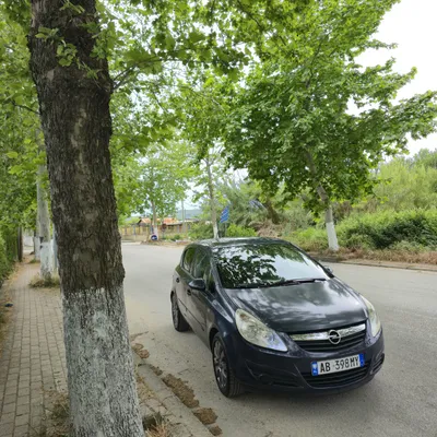 Opel Corsa 2009 në shitje