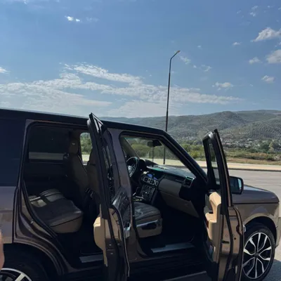 Land Rover Range Rover 2011 në shitje